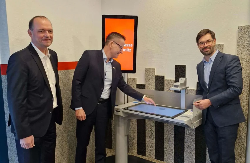 Neues Terminal in der Sparkasse Chemnitz Filiale Oberfrohna-Limbach